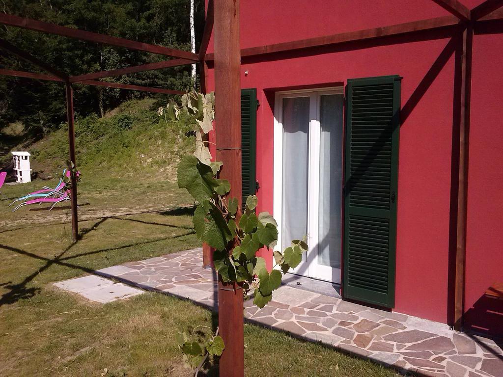 Ostello Casa Rossa لافينو-مومبيلو الغرفة الصورة